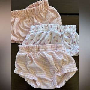 Baby gap bloomers